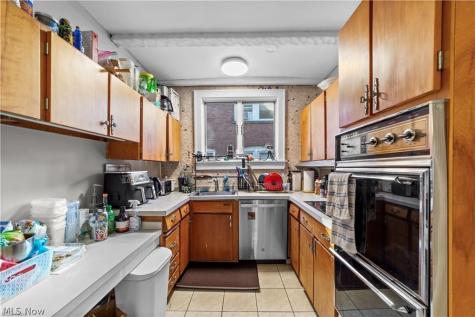 14724 Clifton Boulevard Lakewood OH 44107