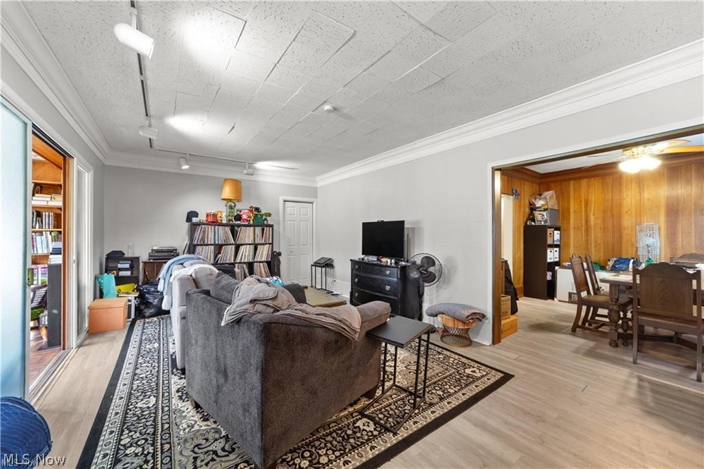 14724 Clifton Boulevard Lakewood OH 44107
