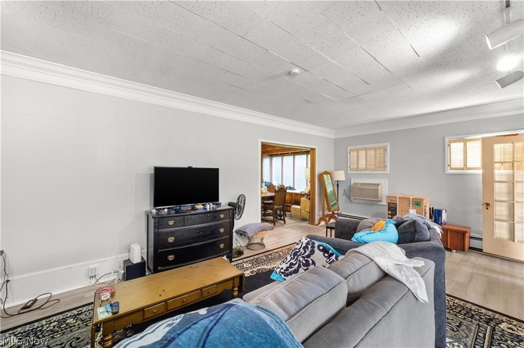 14724 Clifton Boulevard Lakewood OH 44107