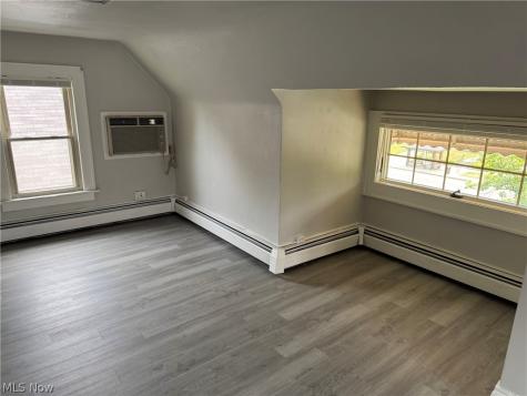 14724 Clifton Boulevard Lakewood OH 44107