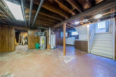 14724 Clifton Boulevard Lakewood OH 44107