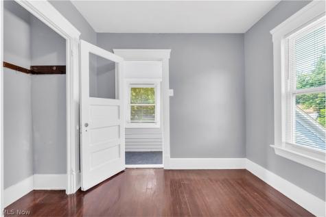 3150 W 46th Street Cleveland OH 44102