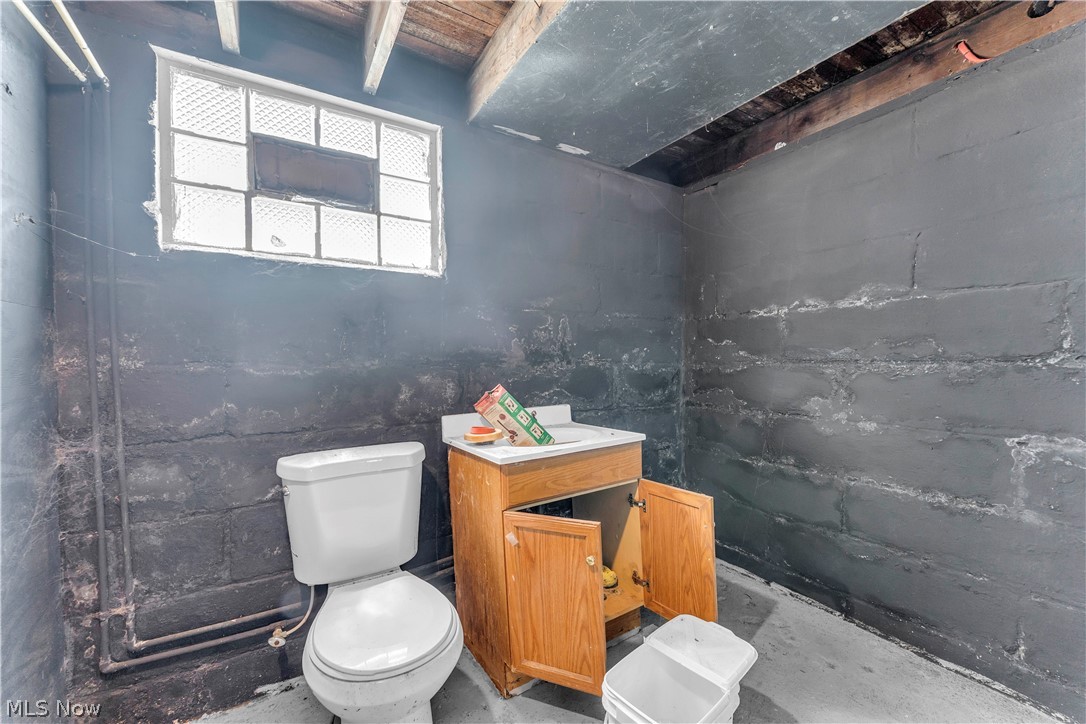 3150 W 46th Street Cleveland OH 44102