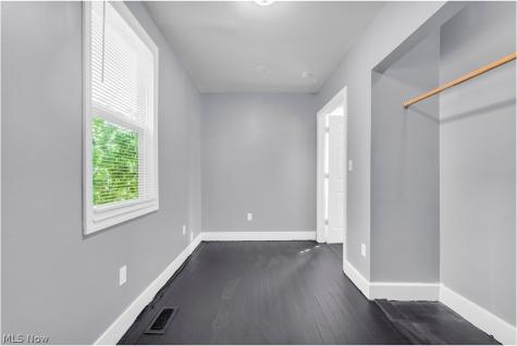 3150 W 46th Street Cleveland OH 44102