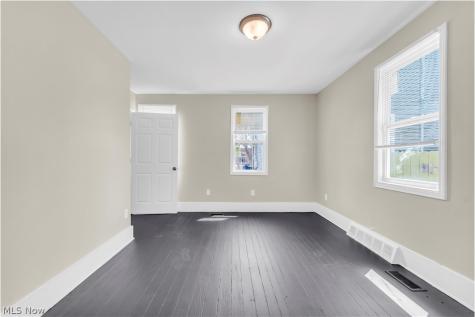 3150 W 46th Street Cleveland OH 44102
