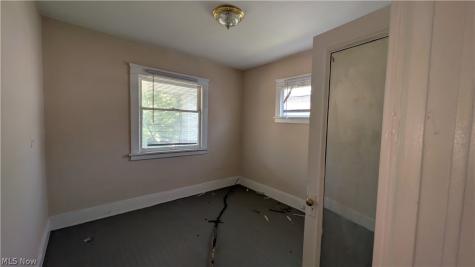 3669 E 113th Street Cleveland OH 44105