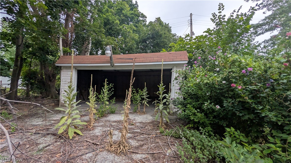 3669 E 113th Street Cleveland OH 44105