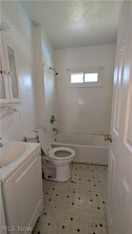 3669 E 113th Street Cleveland OH 44105
