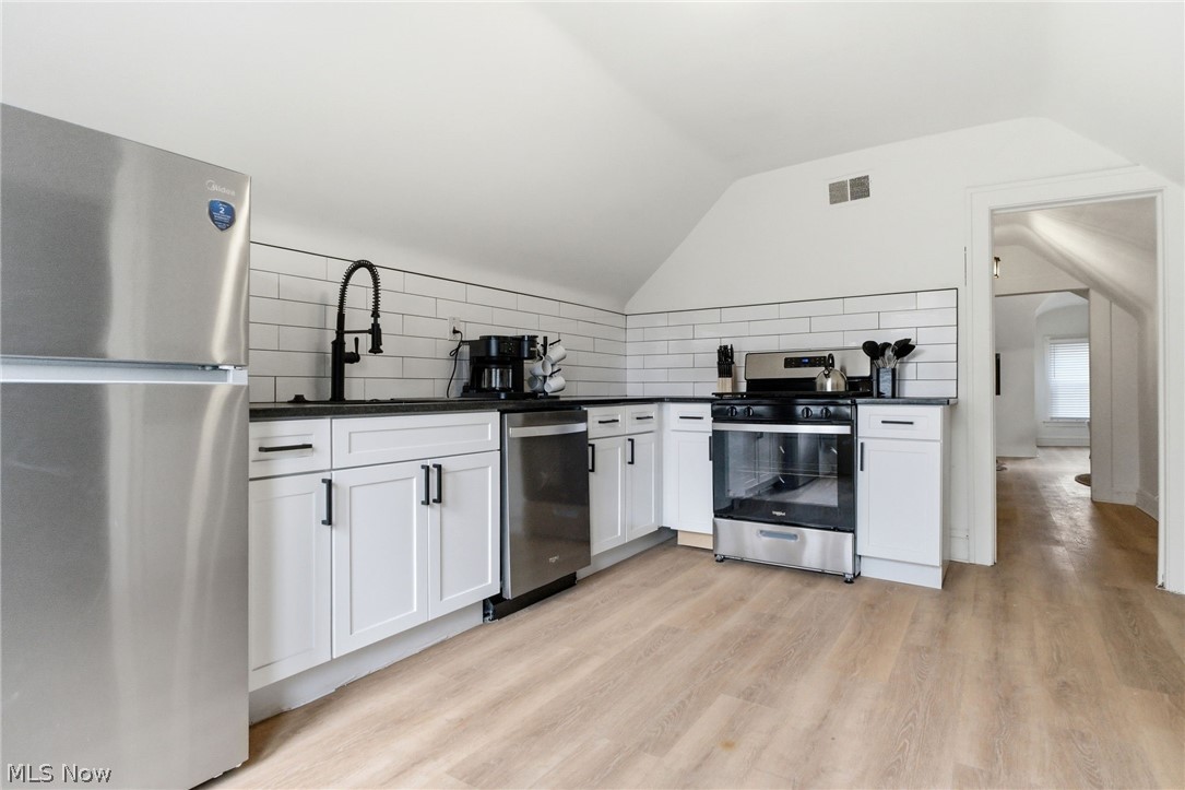 3326 East Overlook Road Cleveland Heights OH 44118