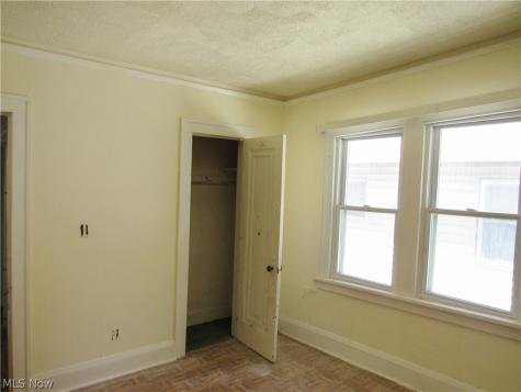 742 Linn Drive Cleveland OH 44108