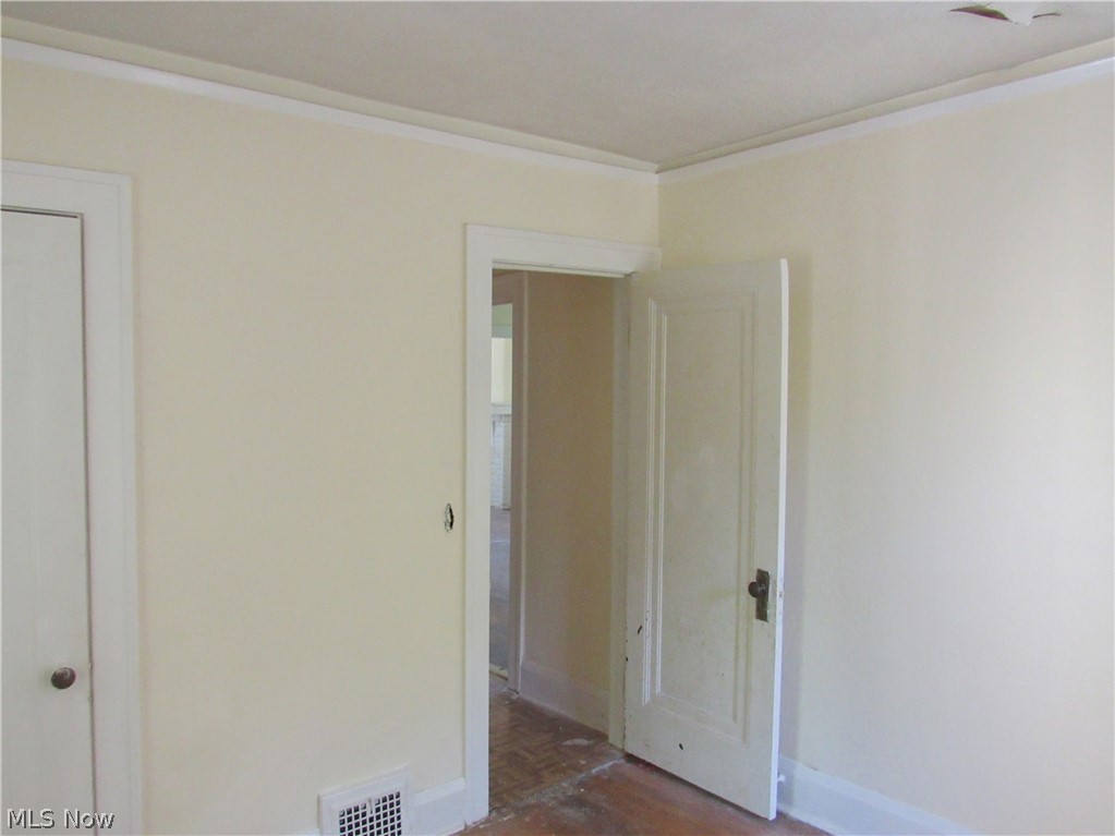 742 Linn Drive Cleveland OH 44108