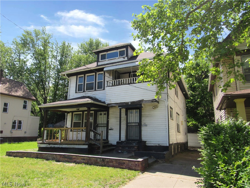 742 Linn Drive Cleveland OH 44108