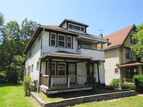 742 Linn Drive Cleveland OH 44108