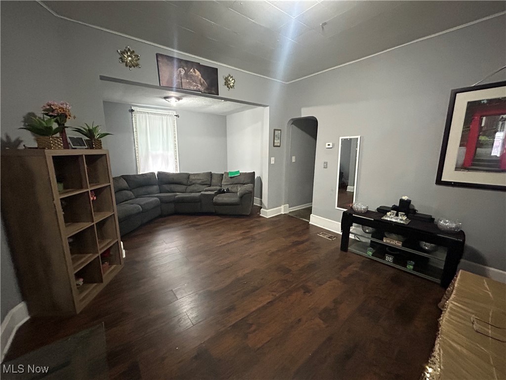 2710 Althen Avenue Cleveland OH 44109