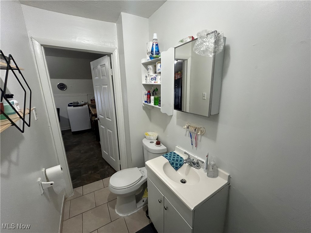 2710 Althen Avenue Cleveland OH 44109
