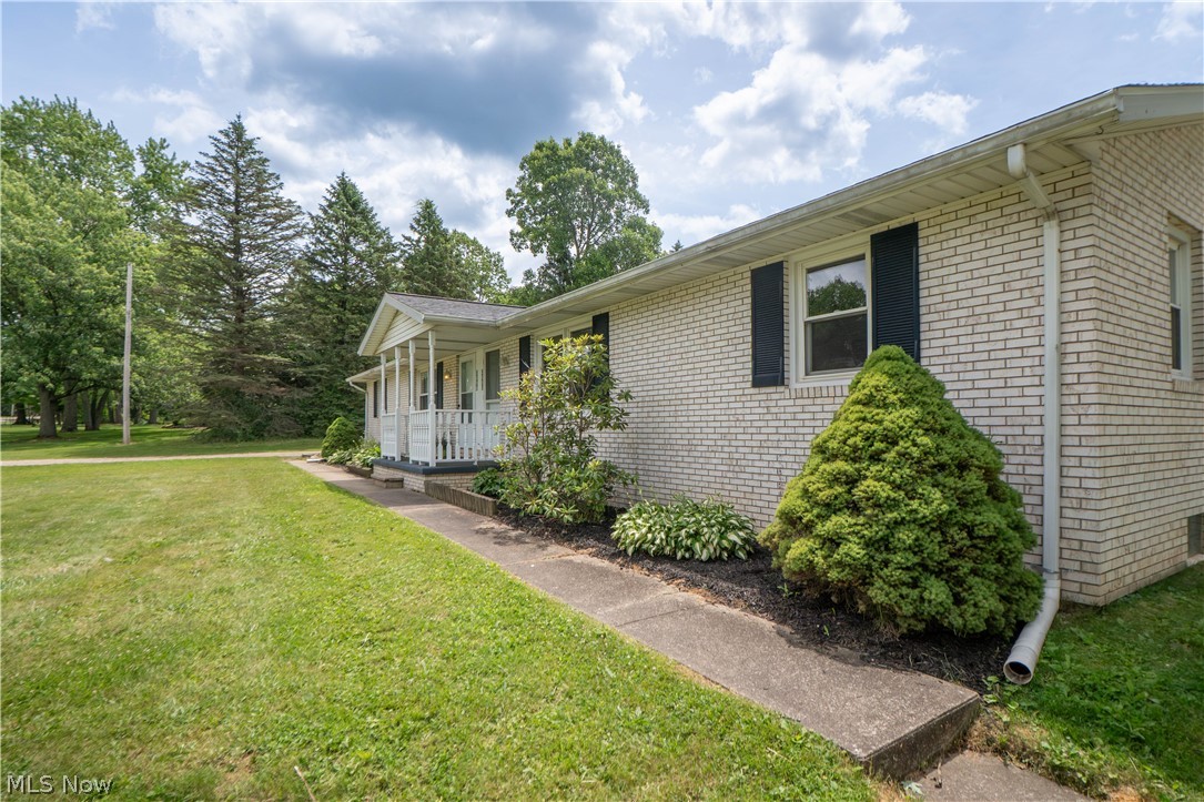 3090-3092 Brumbaugh Street NW North Canton OH 44720