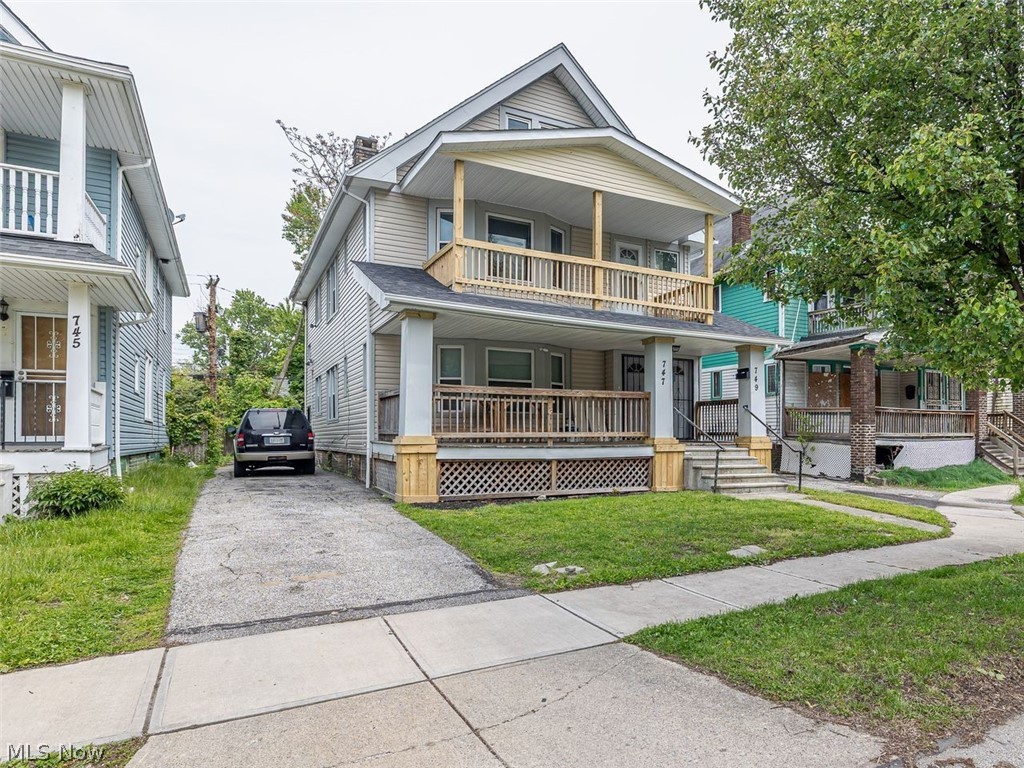 747 E 117th Street Cleveland OH 44108