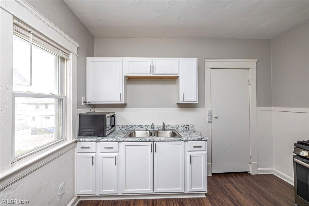 747 E 117th Street Cleveland OH 44108