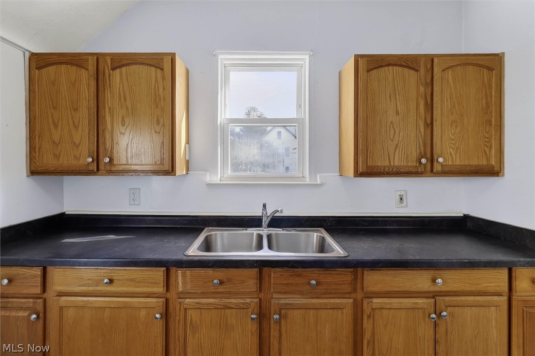 3343 W 84th Street Cleveland OH 44102