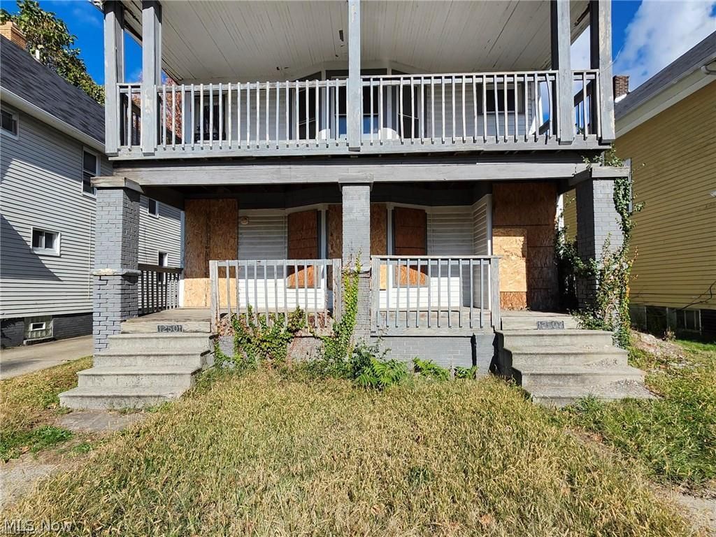 12501 Locke Avenue Cleveland OH 44108