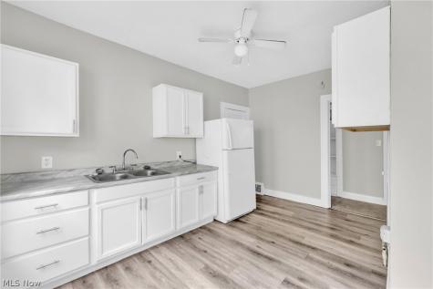 3645 E 146th Street Cleveland OH 44120