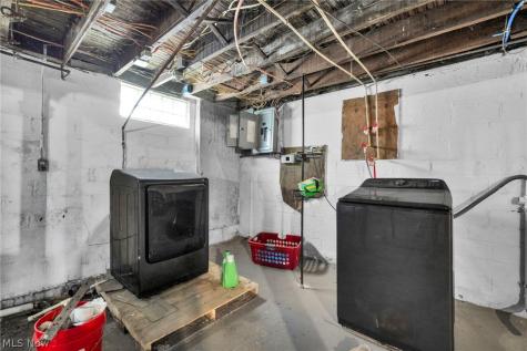 3808 E 149th Street Cleveland OH 44128