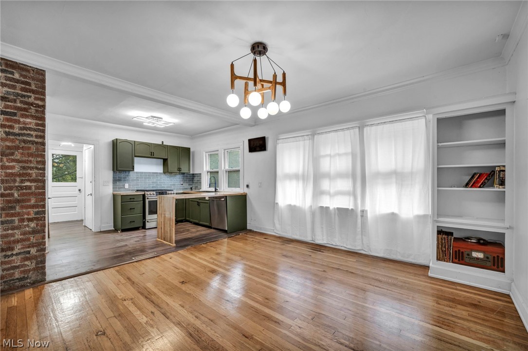 3808 E 149th Street Cleveland OH 44128