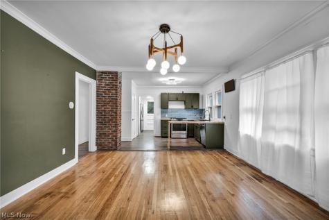 3808 E 149th Street Cleveland OH 44128