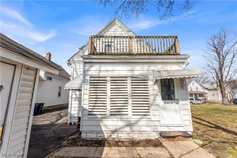 3401 Roanoke Avenue Cleveland OH 44109