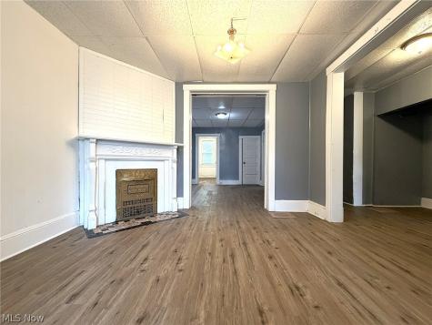 1583 E 84th Street Cleveland OH 44103