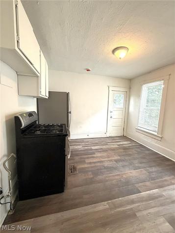 1583 E 84th Street Cleveland OH 44103