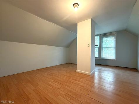 1583 E 84th Street Cleveland OH 44103