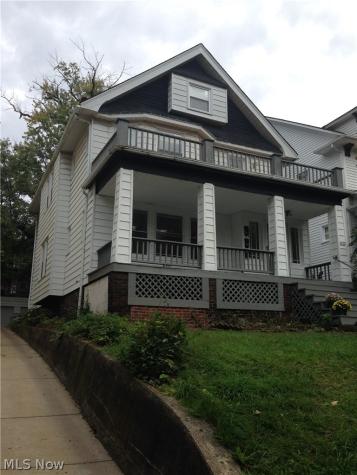 2249 Bellfield Avenue Cleveland Heights OH 44106