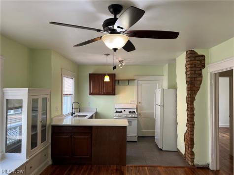 2249 Bellfield Avenue Cleveland Heights OH 44106