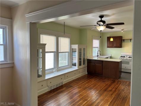 2249 Bellfield Avenue Cleveland Heights OH 44106