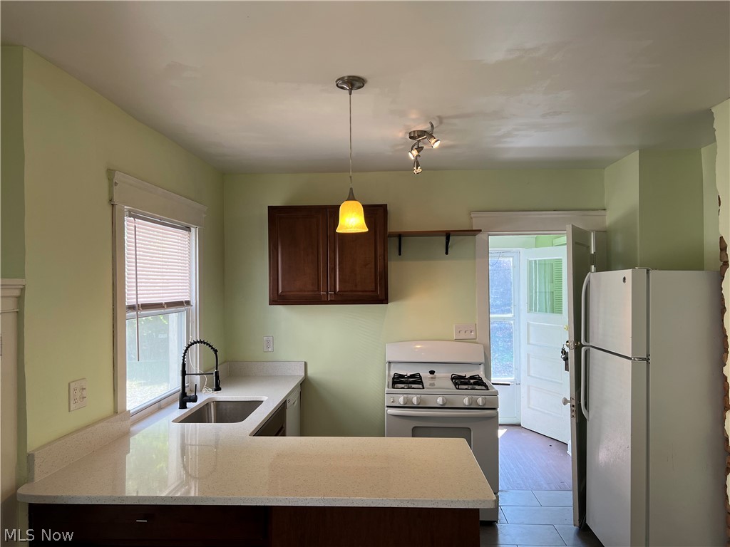 2249 Bellfield Avenue Cleveland Heights OH 44106