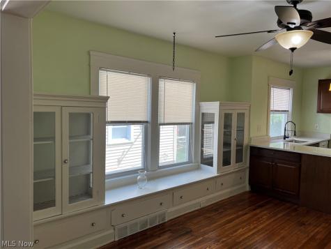 2249 Bellfield Avenue Cleveland Heights OH 44106