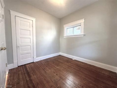 4350 W 28th Street Cleveland OH 44109