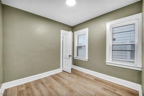 1919 Treadway Avenue Cleveland OH 44109