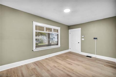 1919 Treadway Avenue Cleveland OH 44109