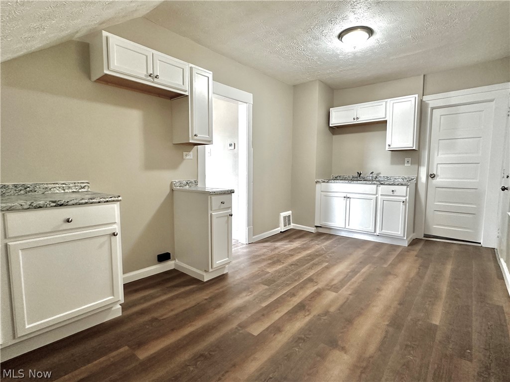 3412 W 63rd Street Cleveland OH 44102