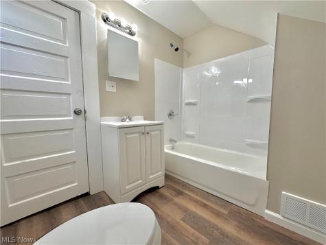 3412 W 63rd Street Cleveland OH 44102