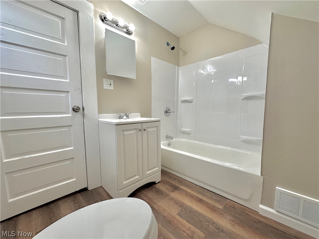 3412 W 63rd Street Cleveland OH 44102