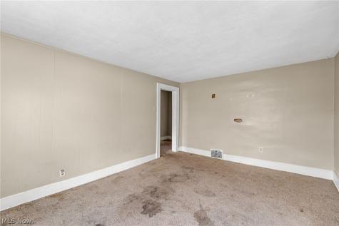 896 Huber Street Akron OH 44306