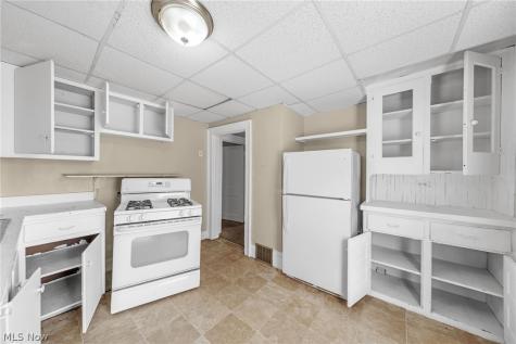 896 Huber Street Akron OH 44306