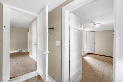 896 Huber Street Akron OH 44306