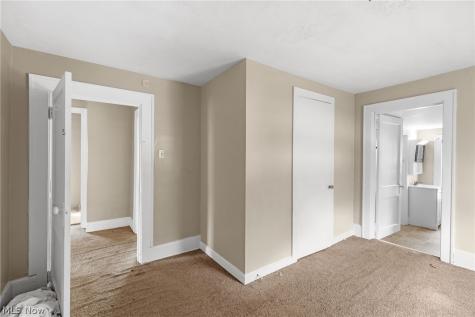 896 Huber Street Akron OH 44306
