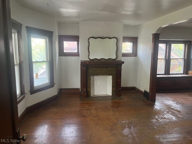 1041 E 147th Street Cleveland OH 44110