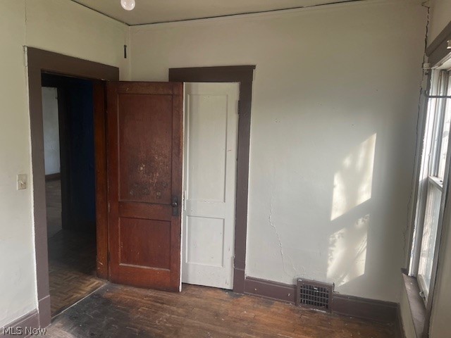 1041 E 147th Street Cleveland OH 44110