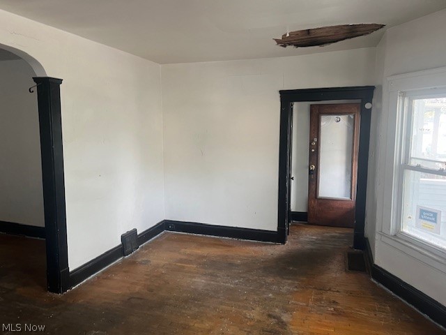 1041 E 147th Street Cleveland OH 44110